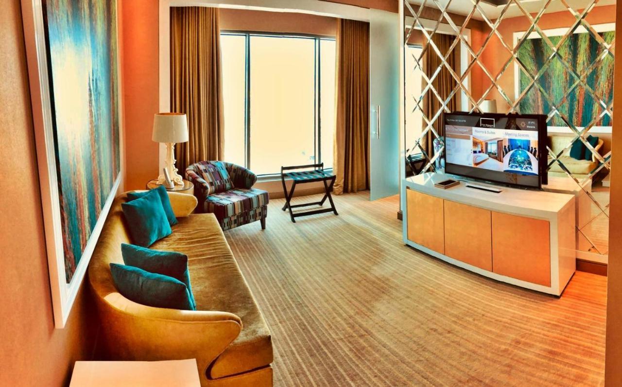 The Domain Bahrain Hotel And Spa - Adults Friendly 16 Years Plus Manama Cameră foto A suite at the hotel